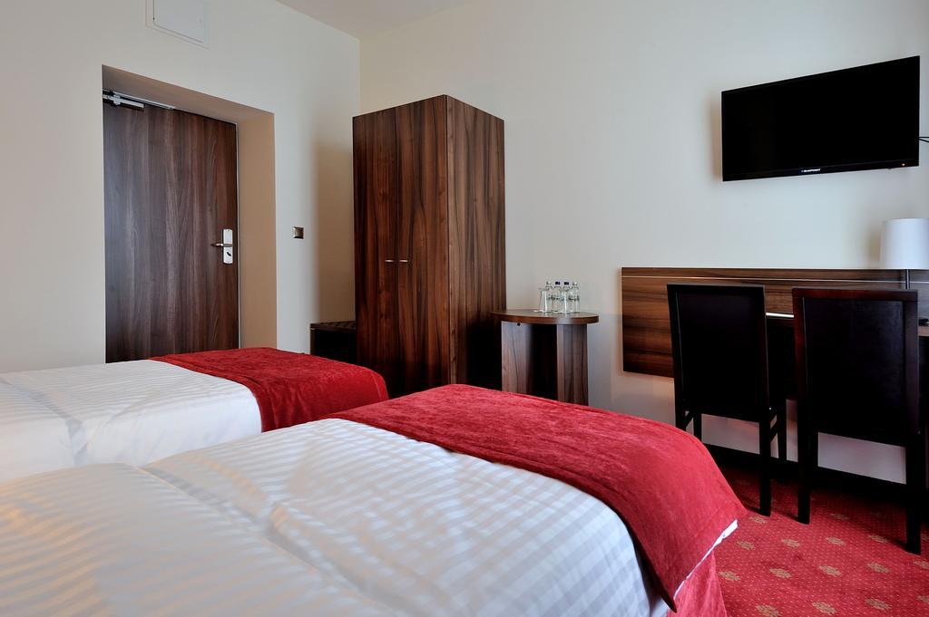 Hotel Centrum Сосновец Стая снимка