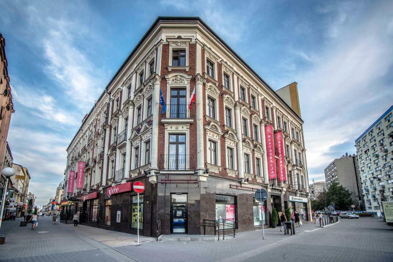 Hotel Centrum Сосновец Екстериор снимка