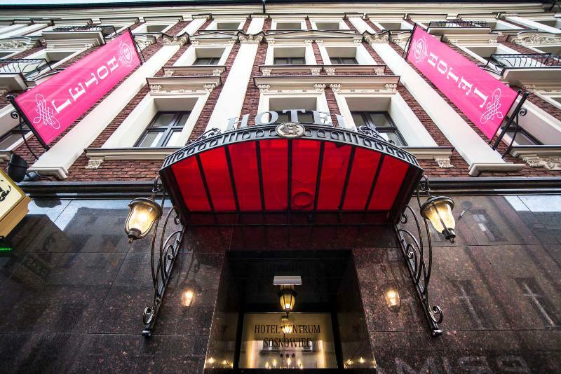 Hotel Centrum Сосновец Екстериор снимка